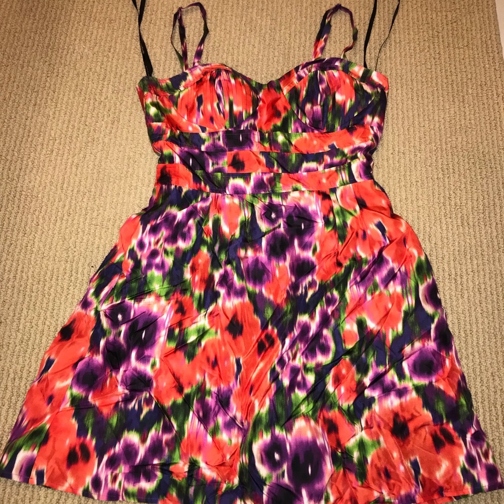 Floral bebe dress